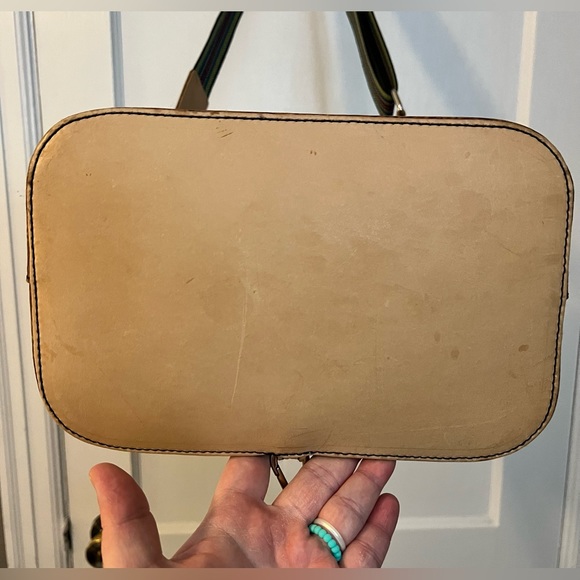 Consuela Sally Sling! 🤎 - Picture 9 of 11